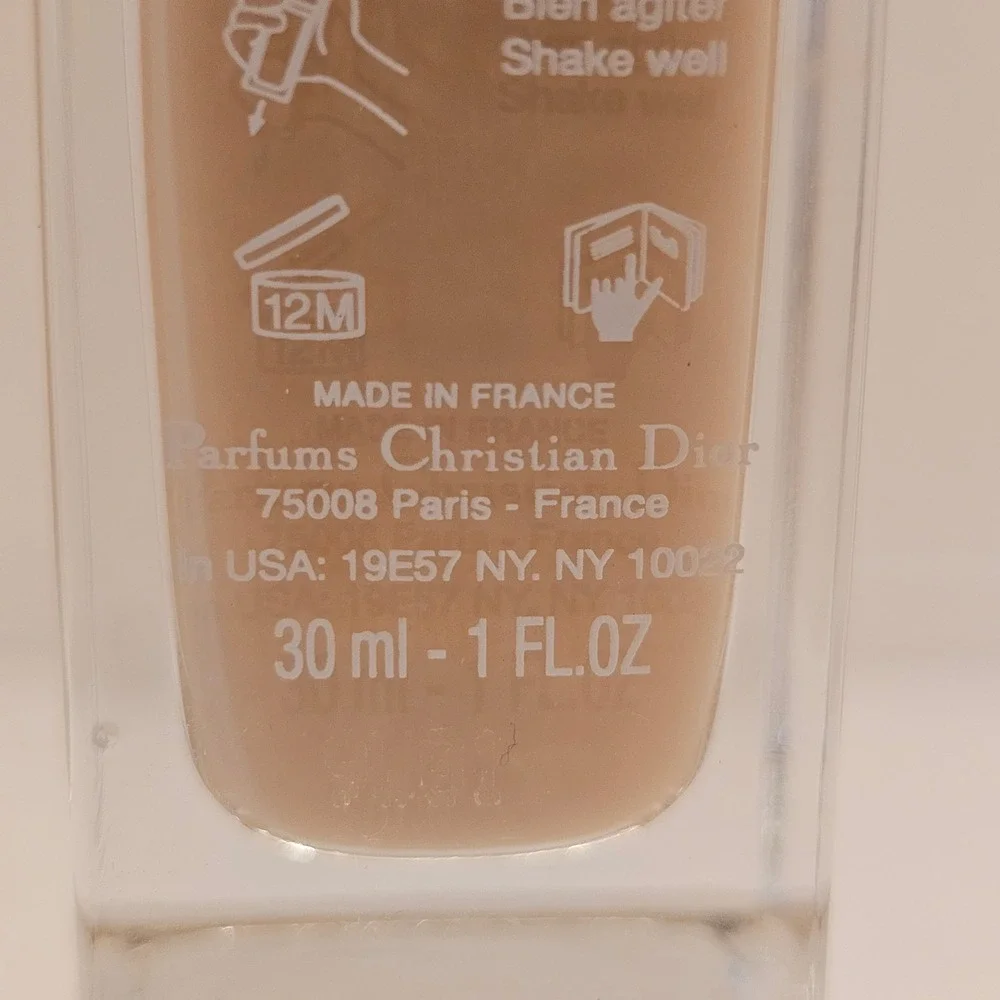 Dior Diorskin Nude Natural Glow Hydrating Makeup SPF 10 Foundation 023 1oz